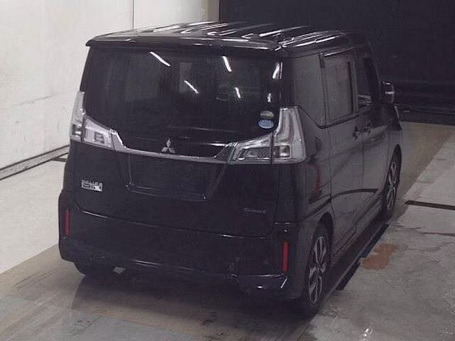 MITSUBISHI DELICA D:2