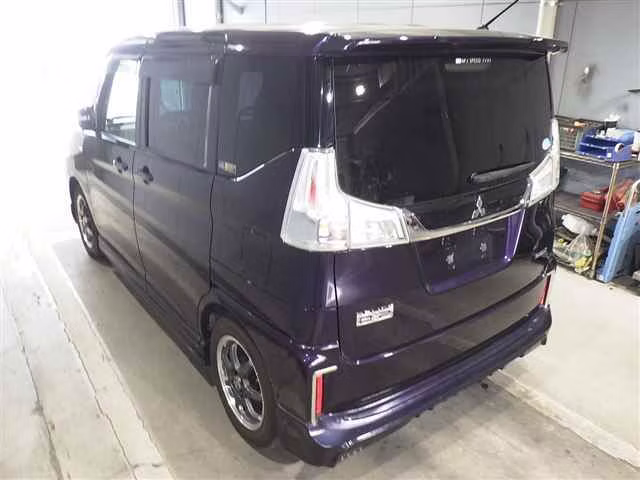 MITSUBISHI DELICA D:2