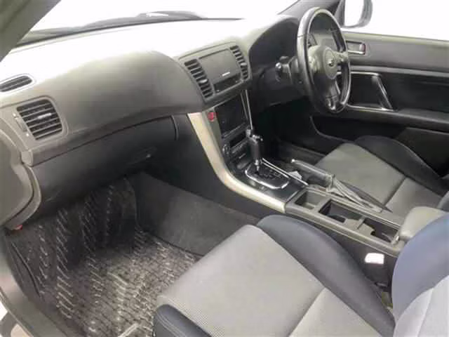 SUBARU LEGACY
