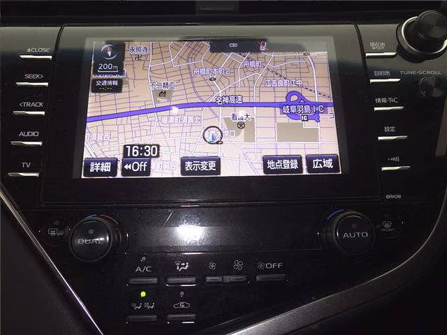 TOYOTA CAMRY