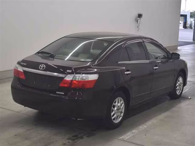 TOYOTA PREMIO