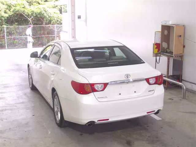 TOYOTA MARK X