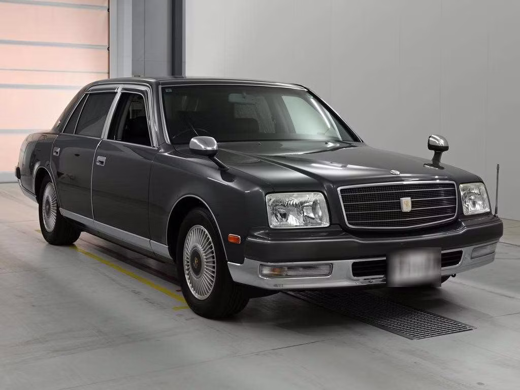TOYOTA CENTURY