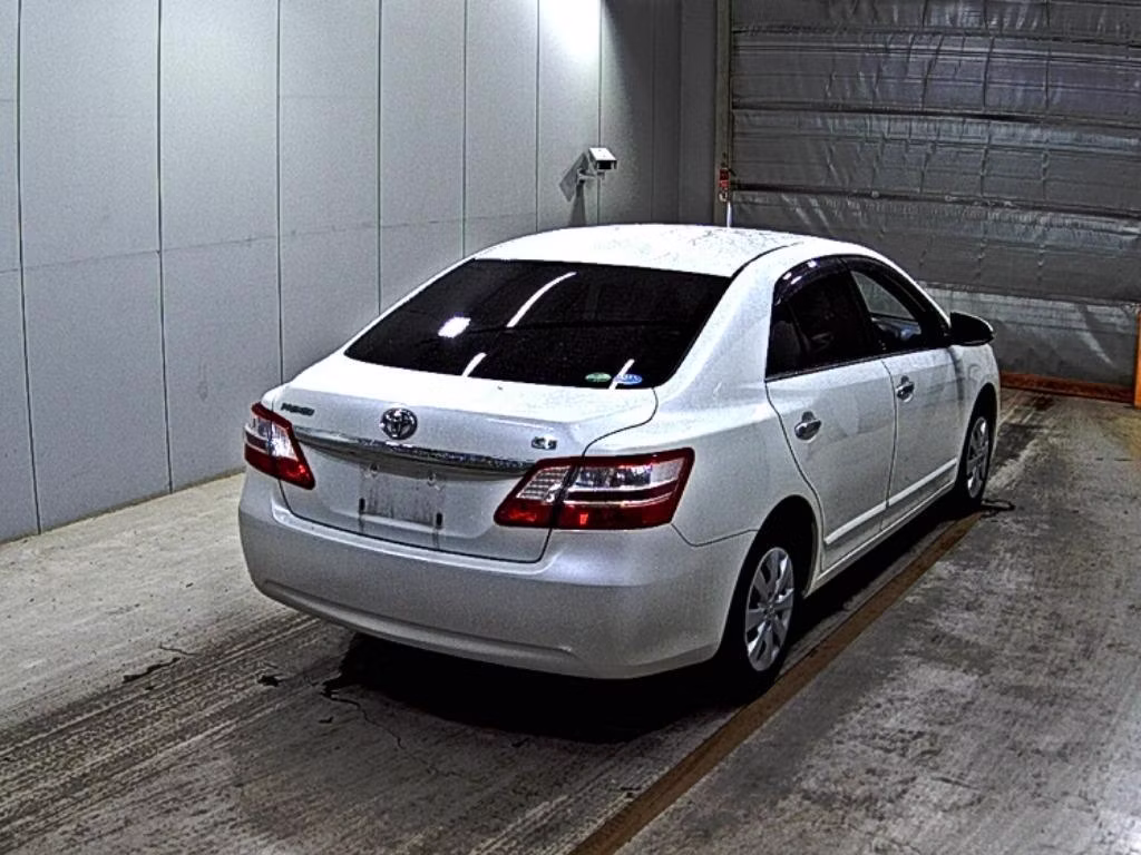 TOYOTA PREMIO