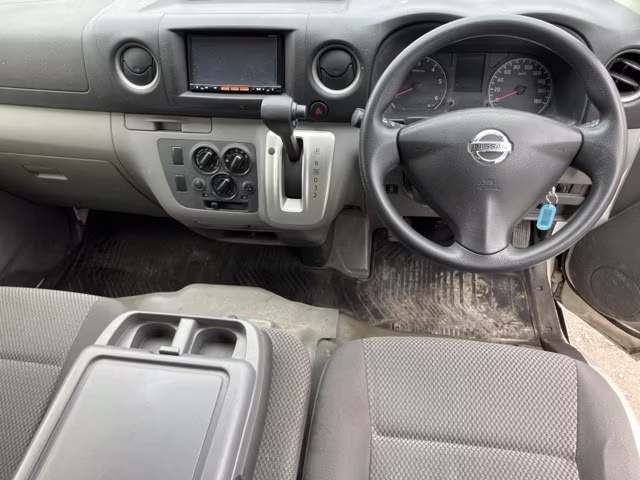 NISSAN NV350 CARAVAN