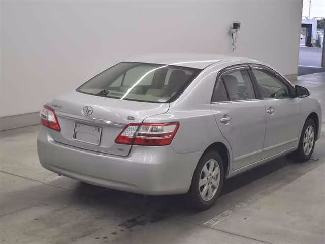 TOYOTA PREMIO