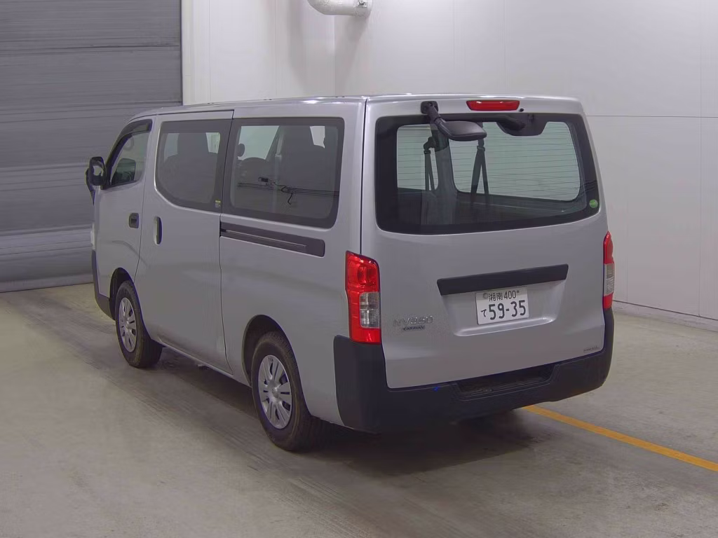 NISSAN NV350 CARAVAN
