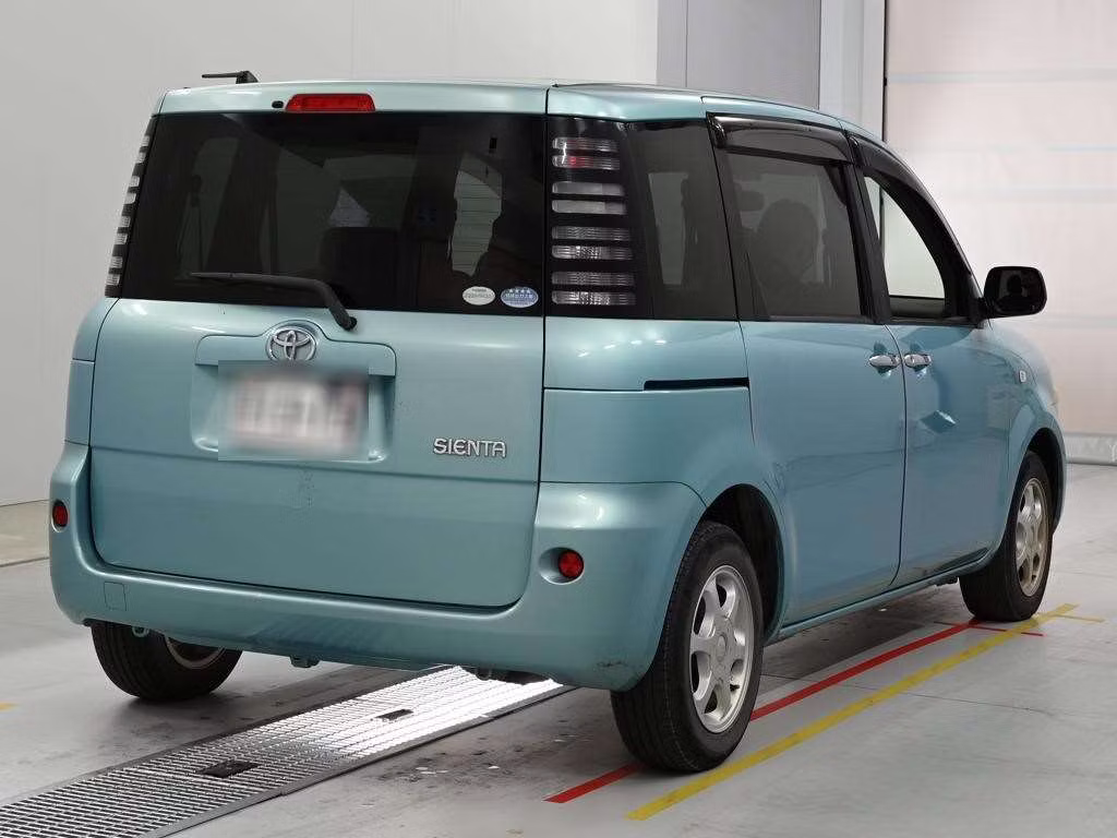 TOYOTA SIENTA