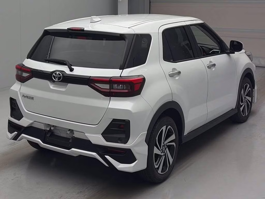 TOYOTA RAIZE