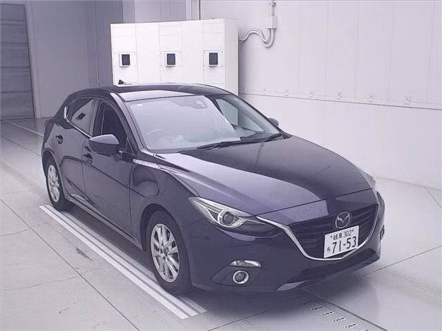 MAZDA AXELA