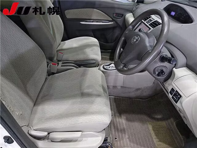 TOYOTA BELTA