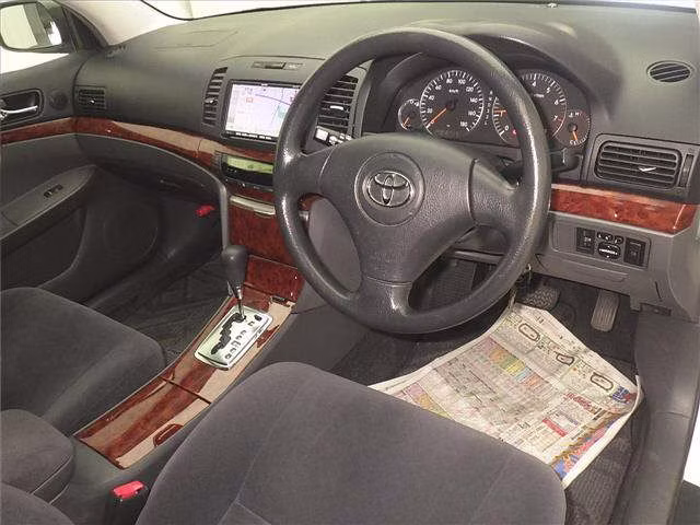 TOYOTA PREMIO