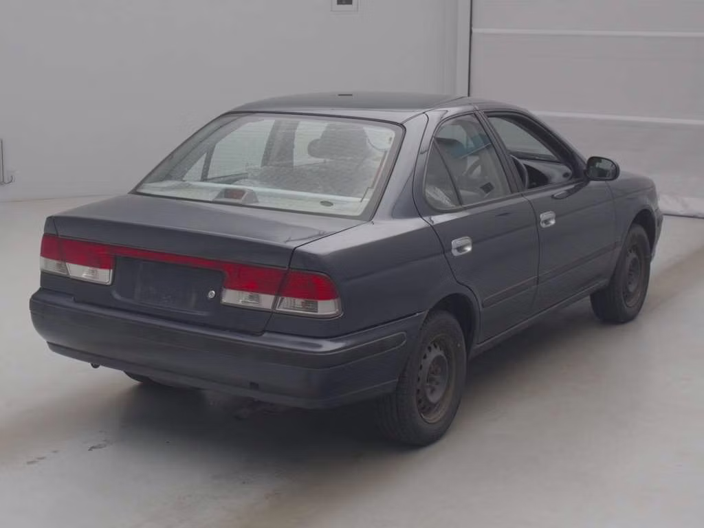 NISSAN SUNNY
