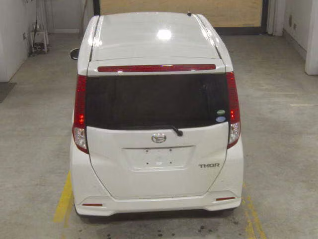 DAIHATSU THOR