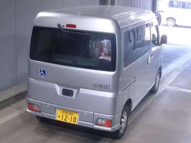 DAIHATSU ATRAI