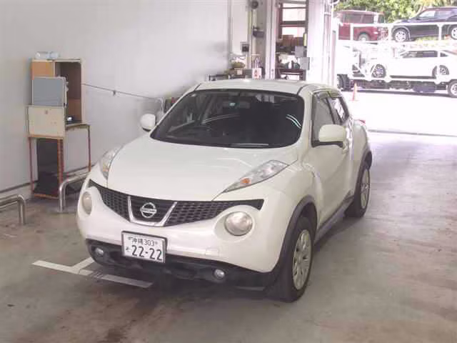 NISSAN JUKE