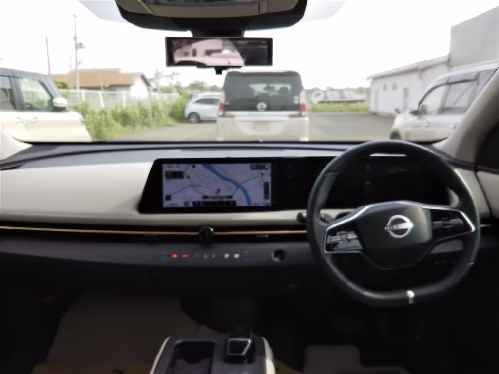 NISSAN ARIYA