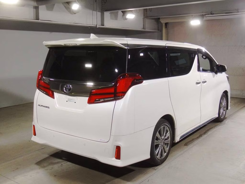 TOYOTA ALPHARD