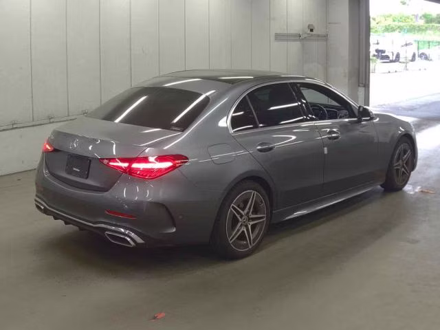 MERCEDES-BENZ C-CLASS