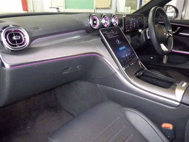 MERCEDES-BENZ C-CLASS