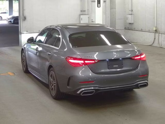 MERCEDES-BENZ C-CLASS