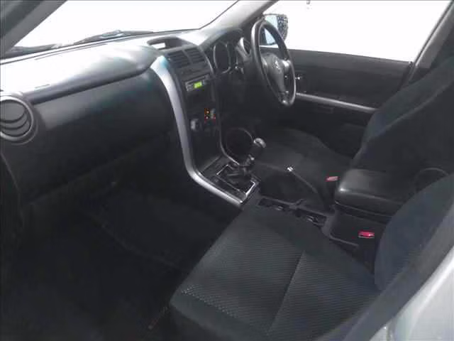 SUZUKI ESCUDO
