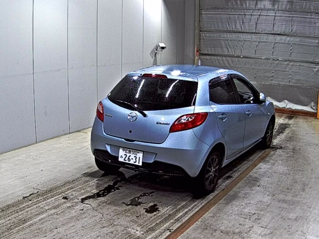 MAZDA DEMIO