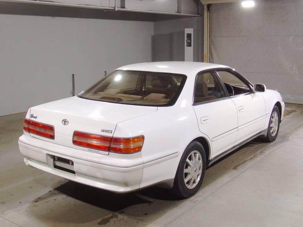TOYOTA MARK II