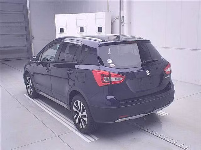 SUZUKI SX4