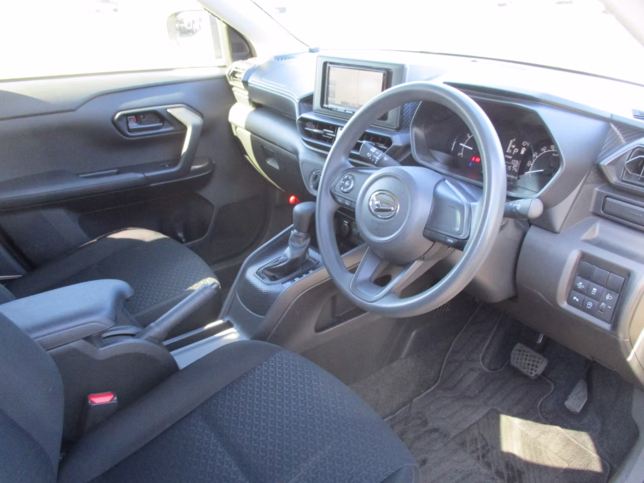 DAIHATSU ROCKY