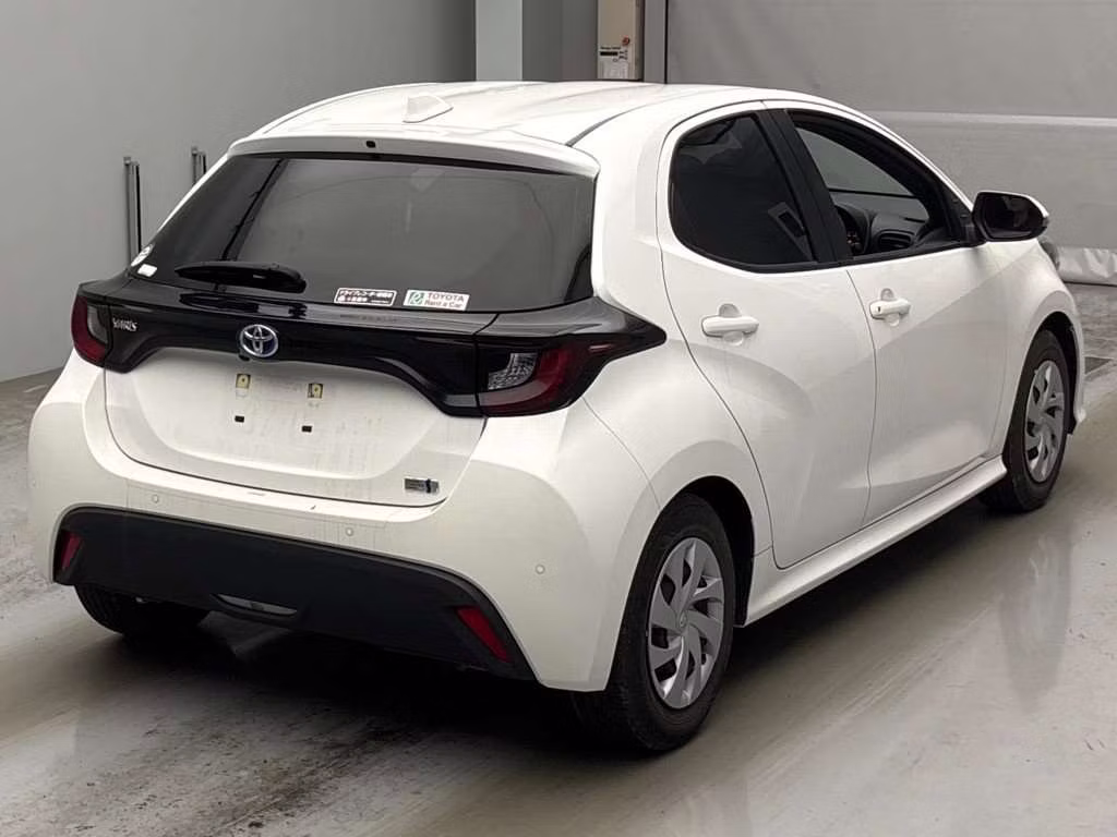 TOYOTA YARIS