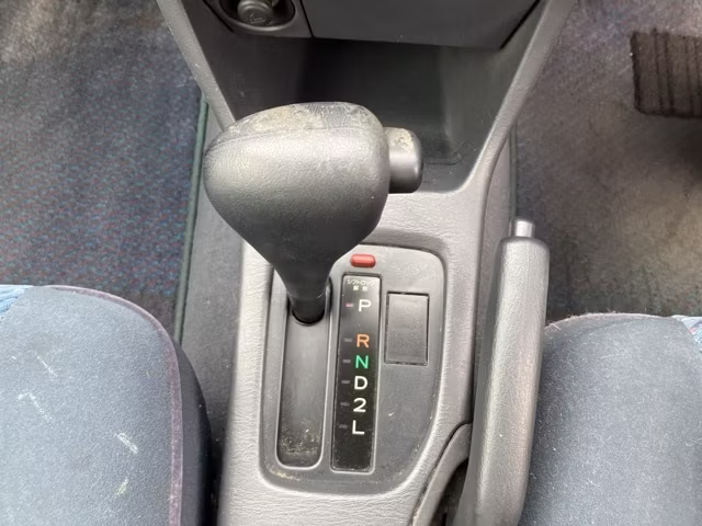 TOYOTA CARINA