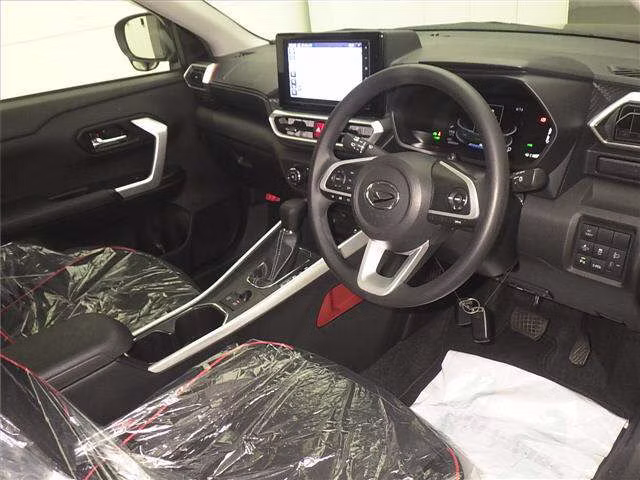 DAIHATSU ROCKY