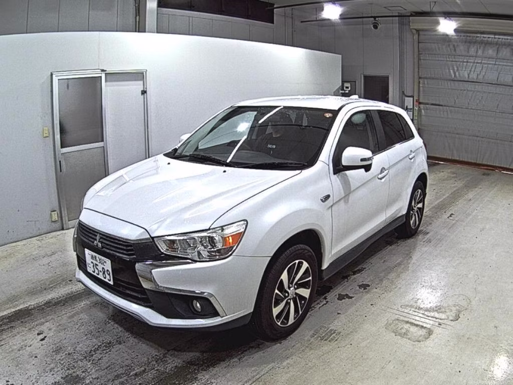 MITSUBISHI RVR