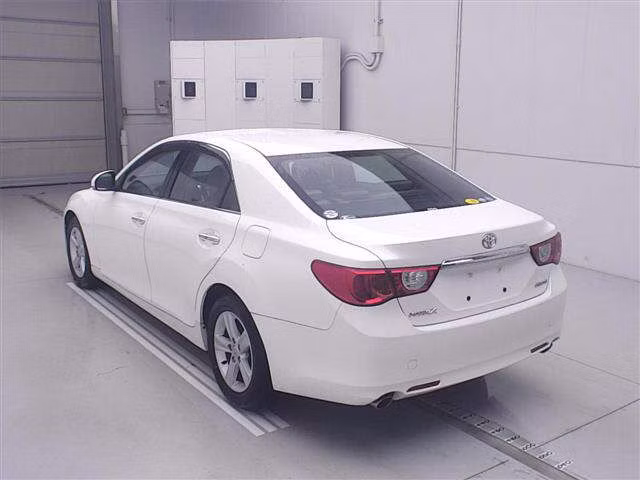 TOYOTA MARK X