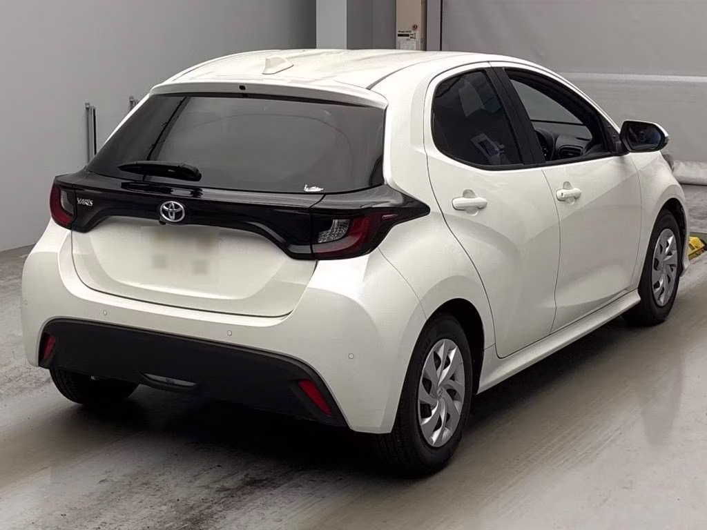 TOYOTA YARIS