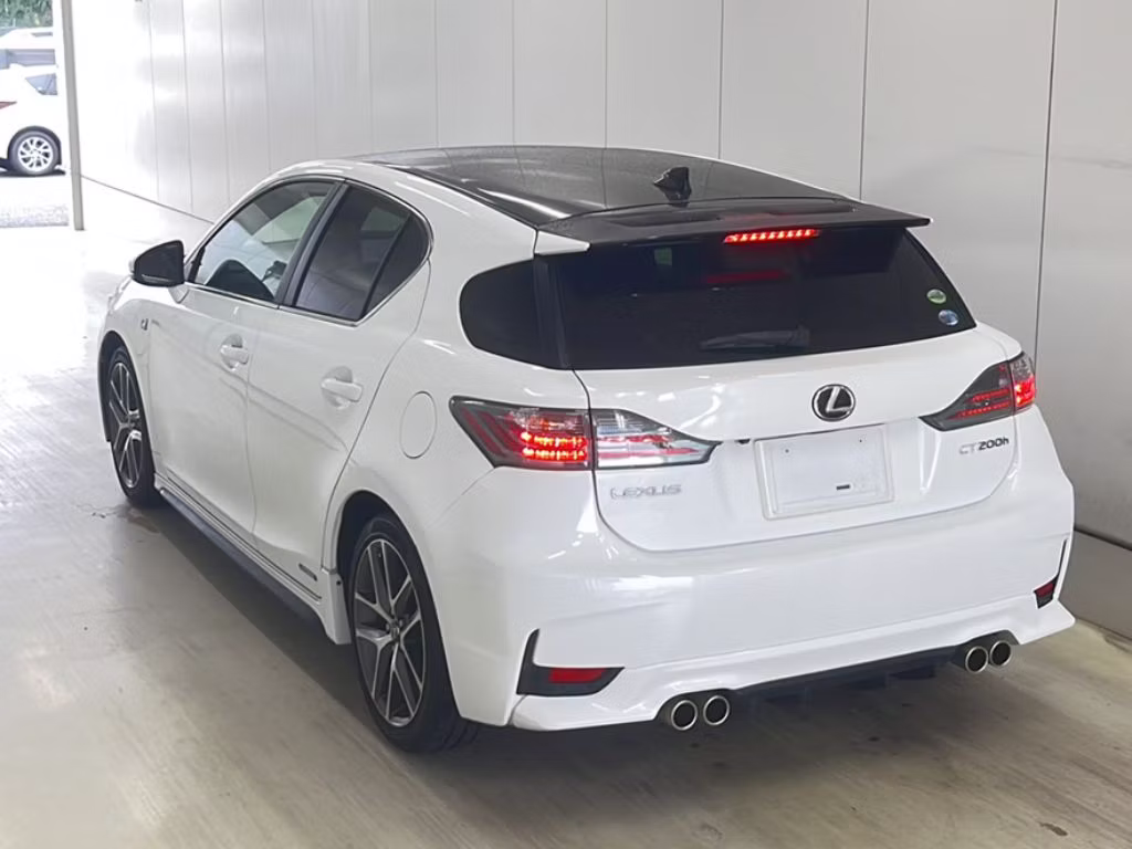 LEXUS CT200H