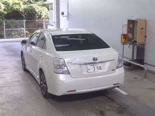 TOYOTA SAI