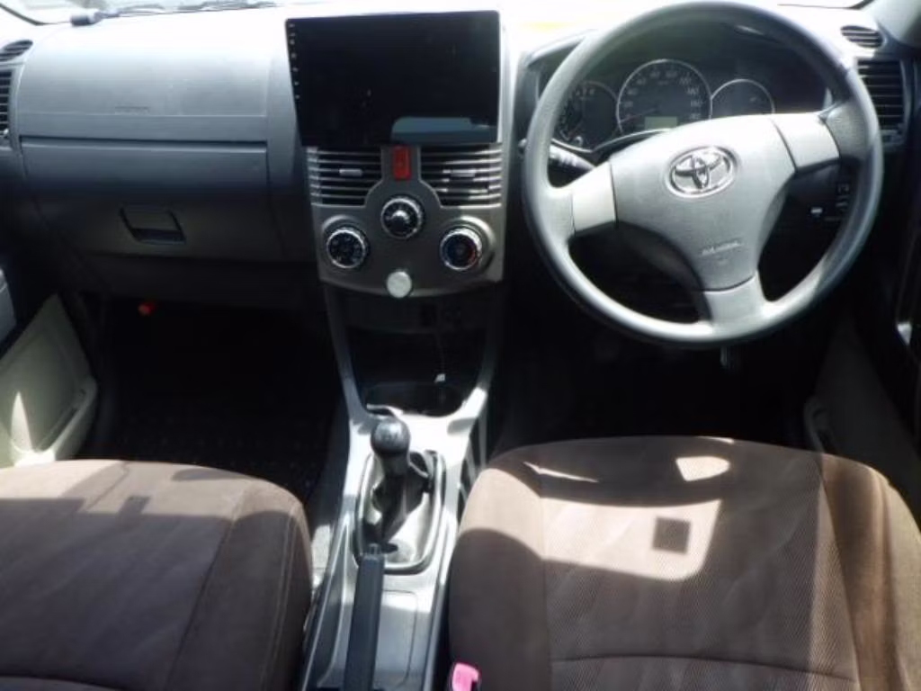TOYOTA RUSH