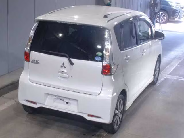 MITSUBISHI EK CUSTOM