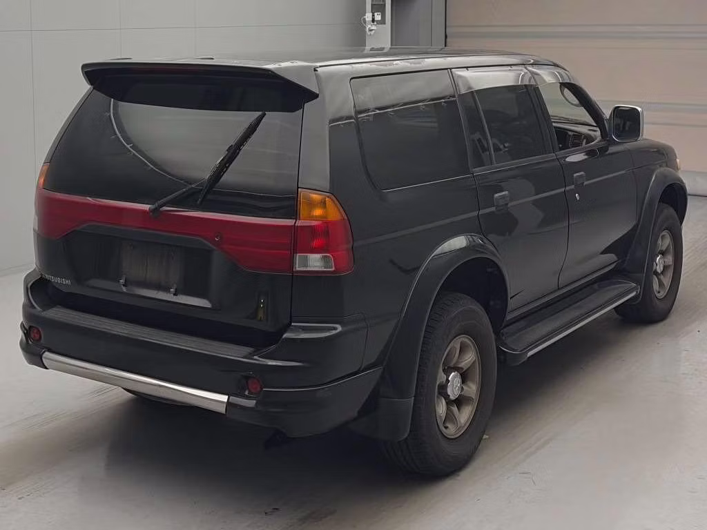 MITSUBISHI CHALLENGER