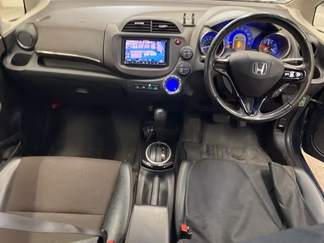 HONDA FIT SHUTTLE
