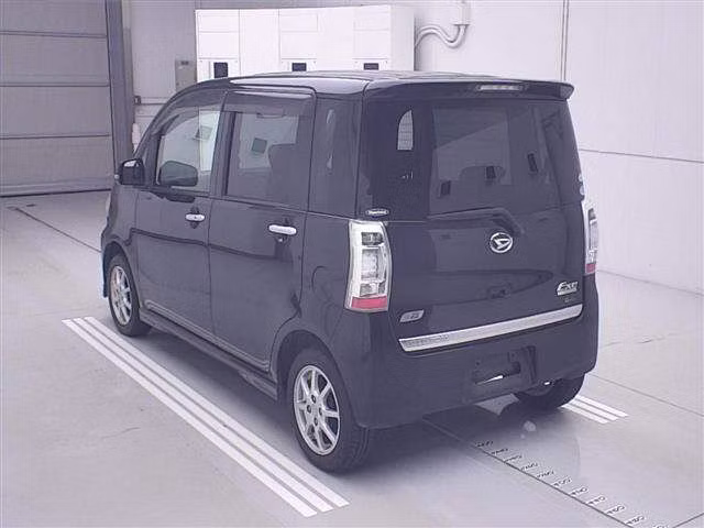 DAIHATSU TANTO EXE