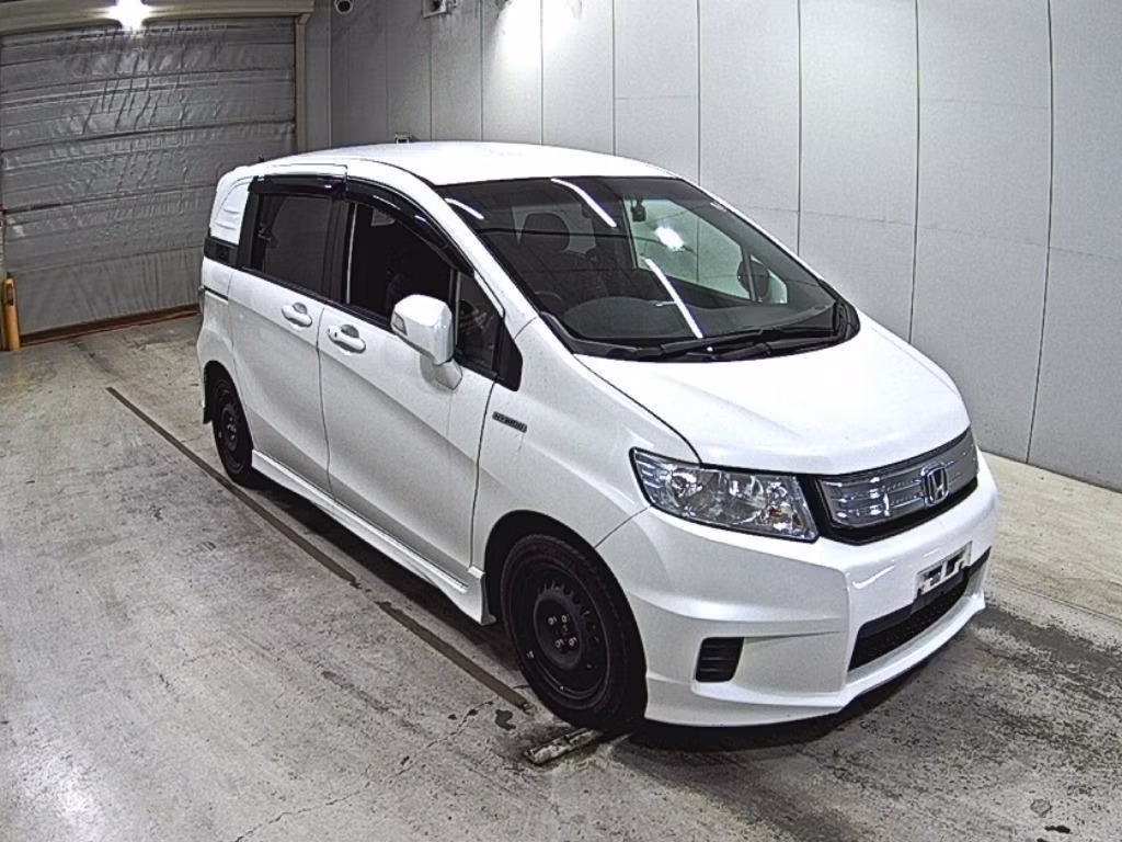 HONDA FREED
