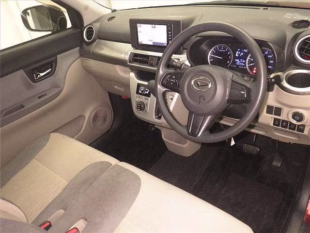 DAIHATSU CAST