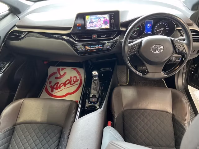 TOYOTA C-HR