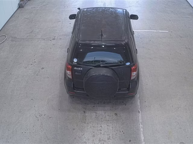TOYOTA RUSH
