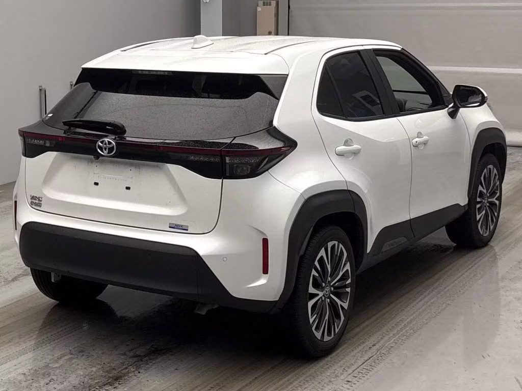 TOYOTA YARIS CROSS