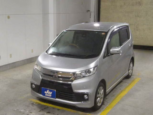 MITSUBISHI EK CUSTOM