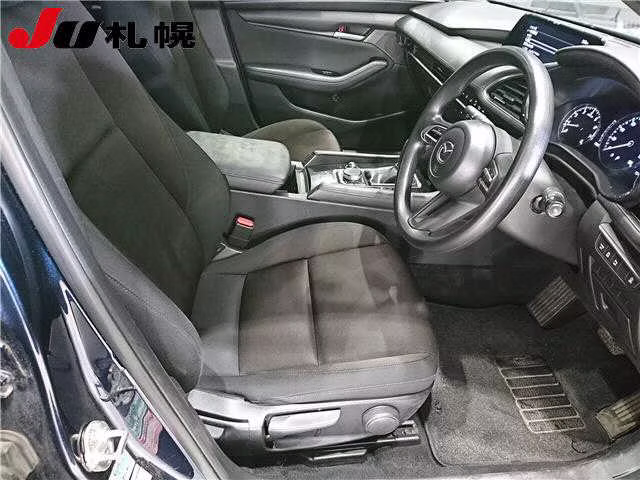 MAZDA MAZDA3